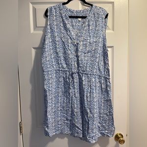 Gap sleeveless tie waist dress